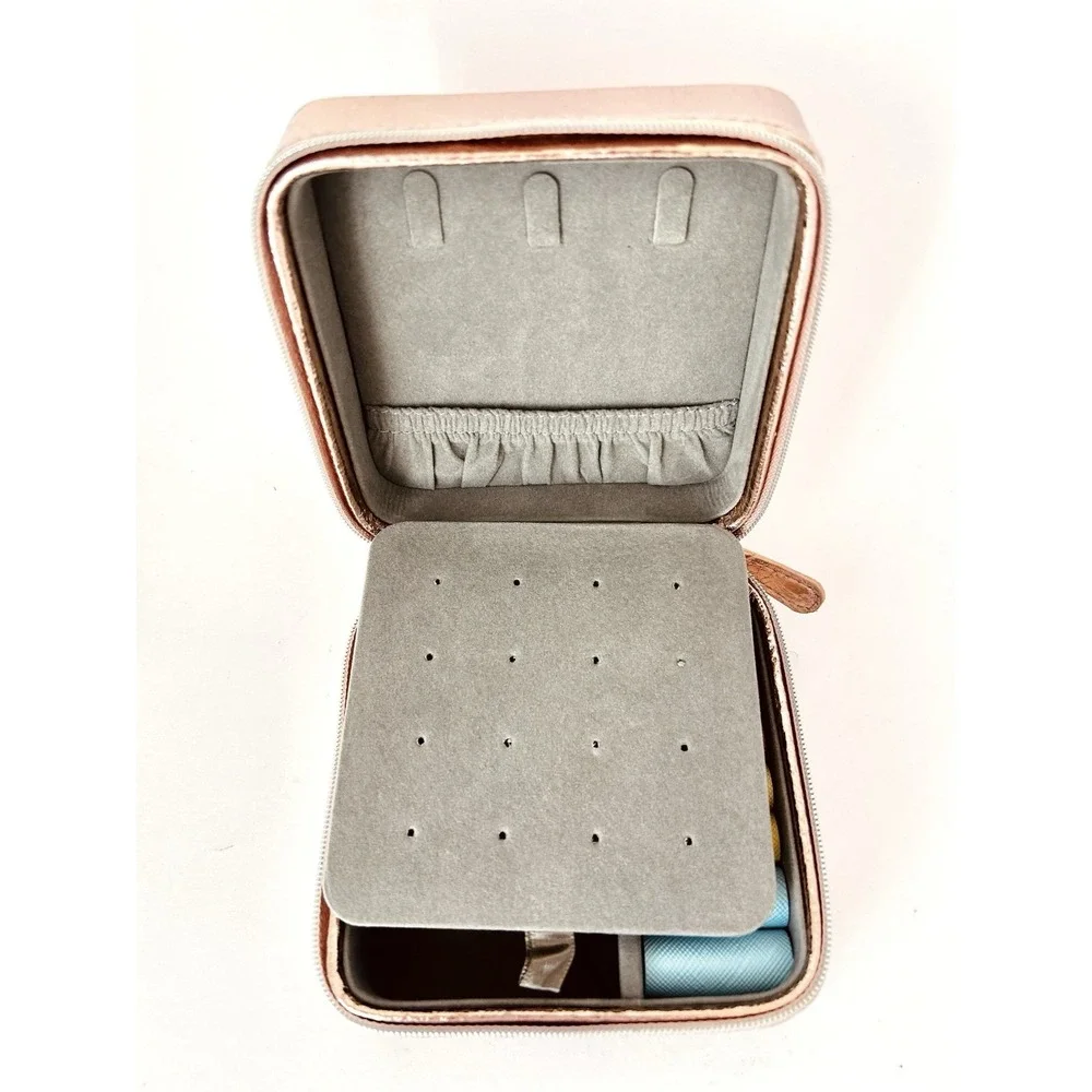 Nordstrom Rose Gold Square Jewelry‎ Travel Case Box 4.5